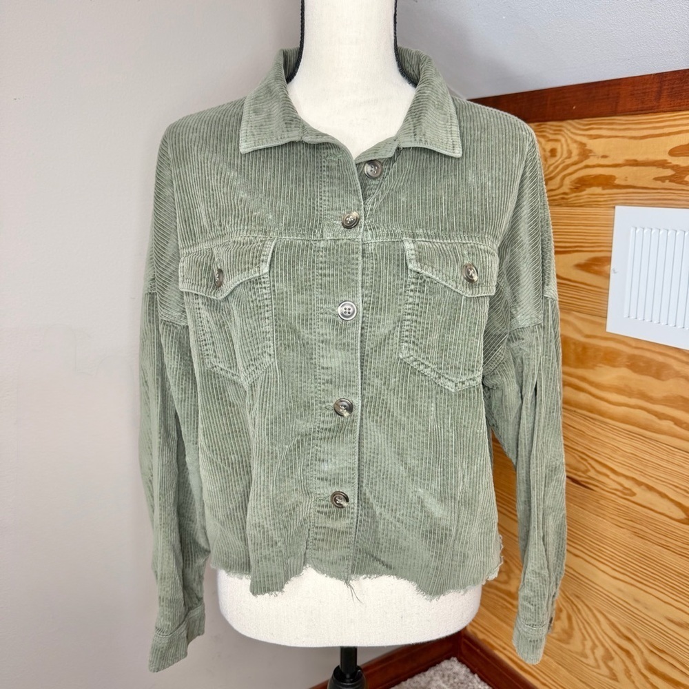 American Eagle Outfitters Corduroy Shirt Jacket Shacket Olive Green Medium M